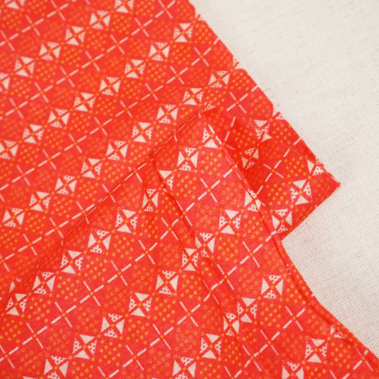 Pink Geometrical Print Cotton Mulmul GT-15652