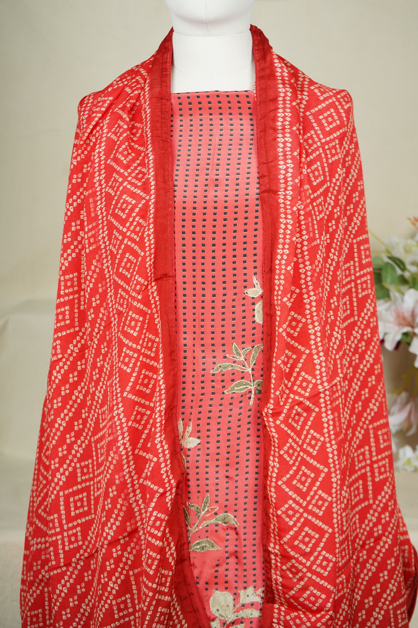 Pink Zari Thread Embroidery Crepe Suit Set With Dupatta