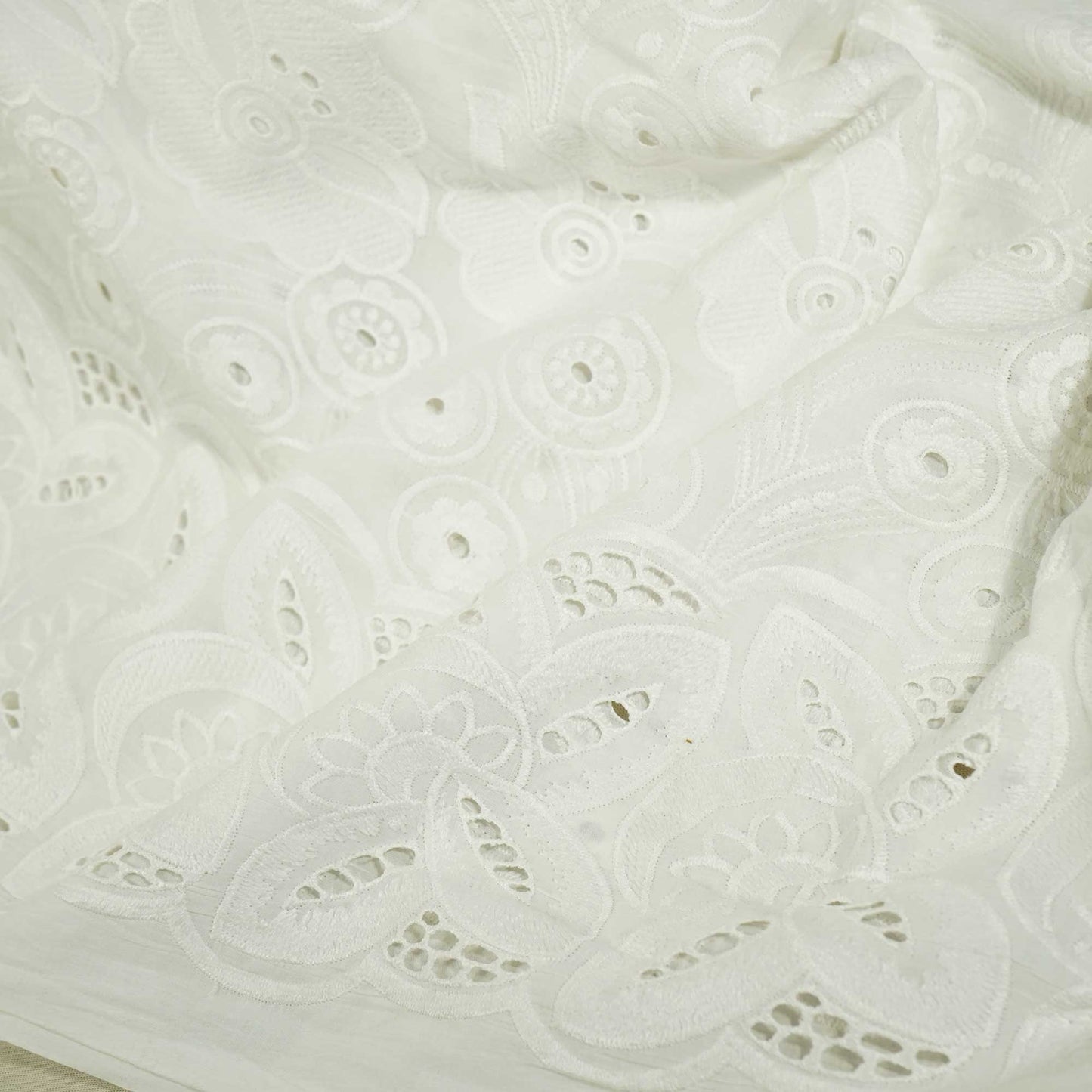 White Floral Embroidery Cotton Schiffli SKE-17254