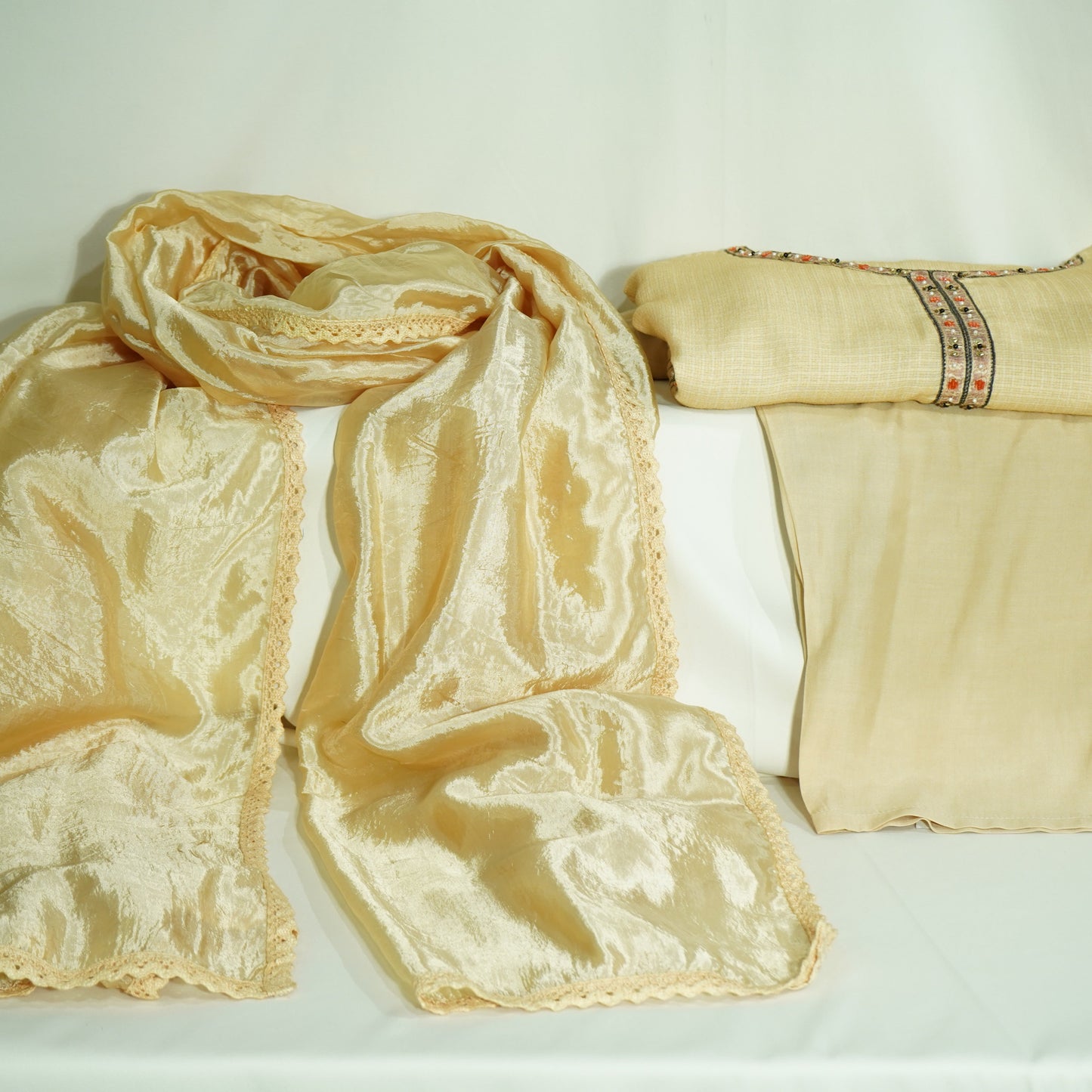 Exclusive Suit Set With Dupatta (Cotton Silk, Dupatta-Muslin Silk Dark Creame Sequins Embroidery Fabric