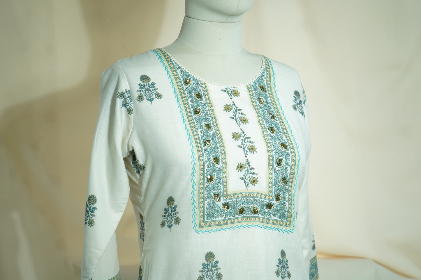 Suit Set With Dupatta (Top-Mulmul, Bottom-mulmul, Dupatta-Mulmul) White Green Thread Lace Embroidery 17426