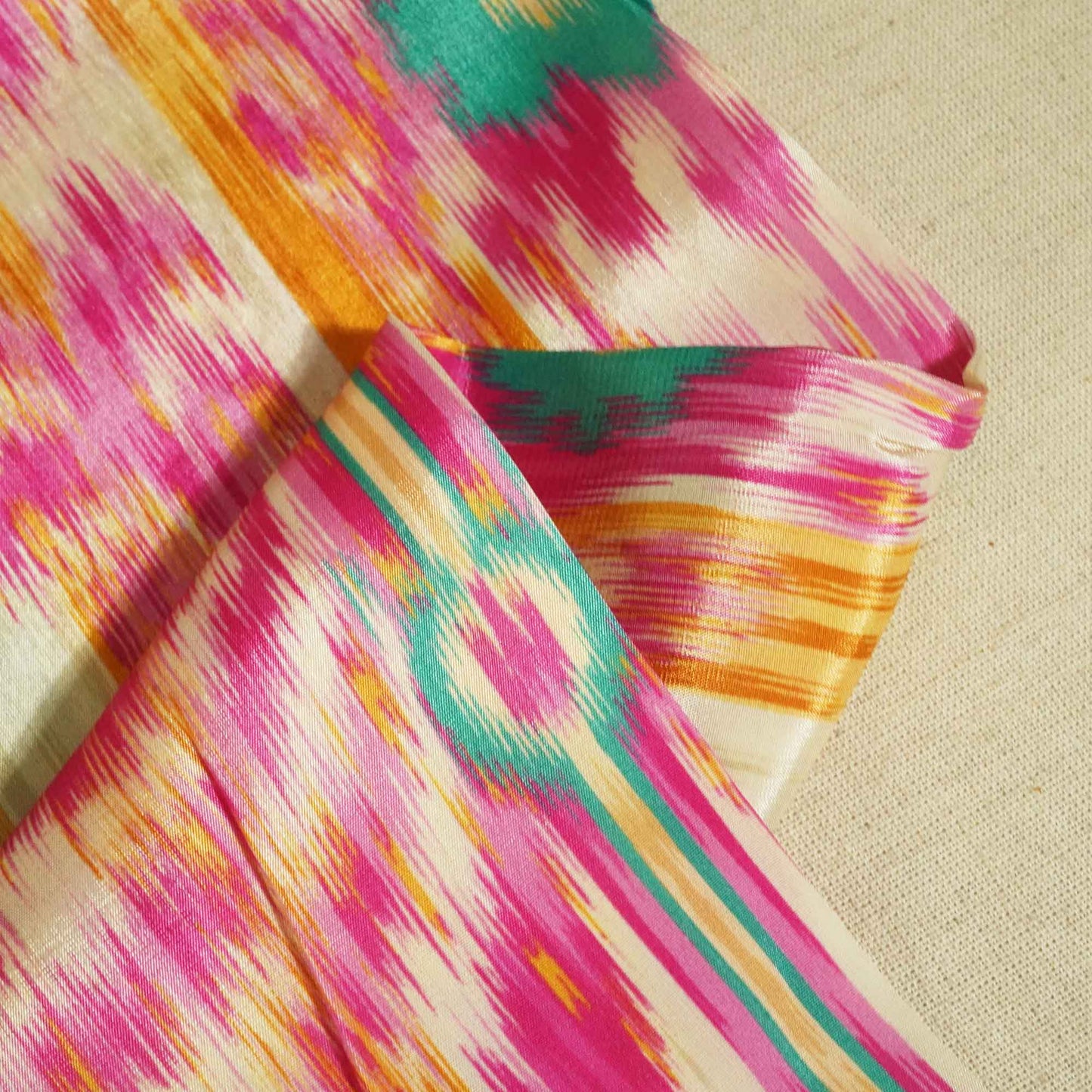 Off White Multicolor Ikkat Print Crepe GT-17506