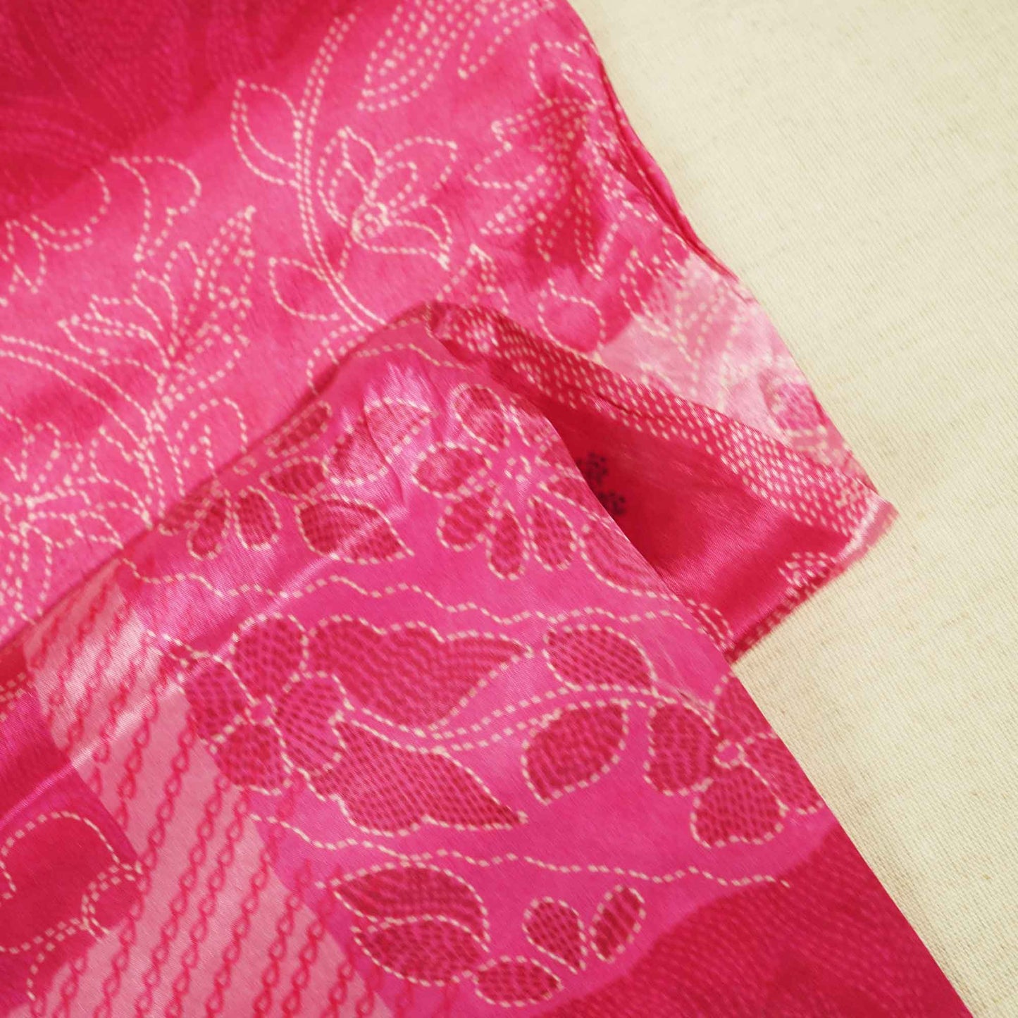 Dark Pink Chec Floral Print Crepe GT-17524