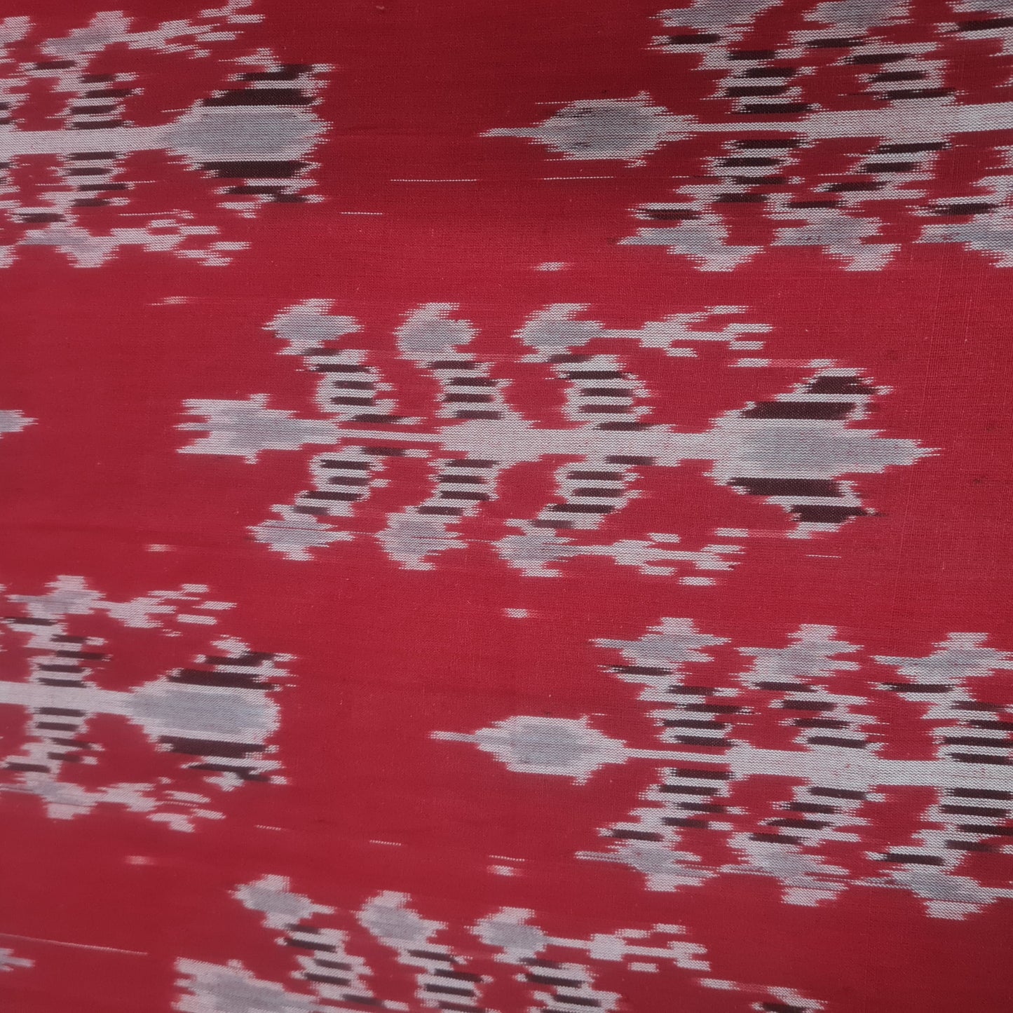 Red Ikkat Print Cotton Fabric 18132