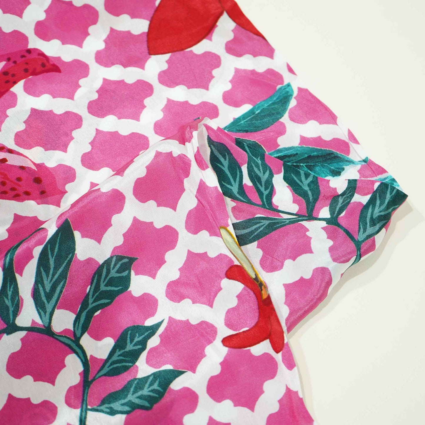 Pink Floral Print Crepe Fabric 1451 18138