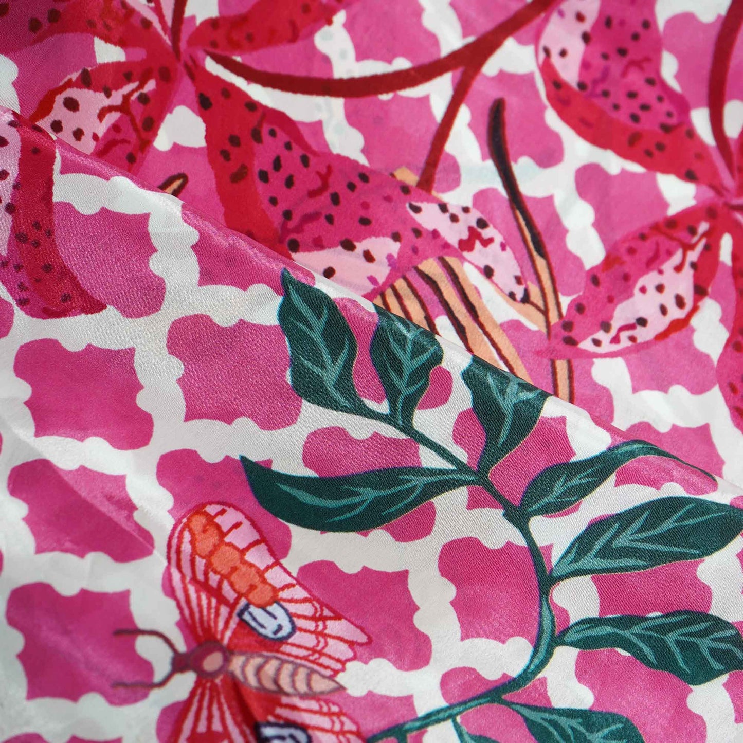 Pink Floral Print Crepe Fabric 1451 18138