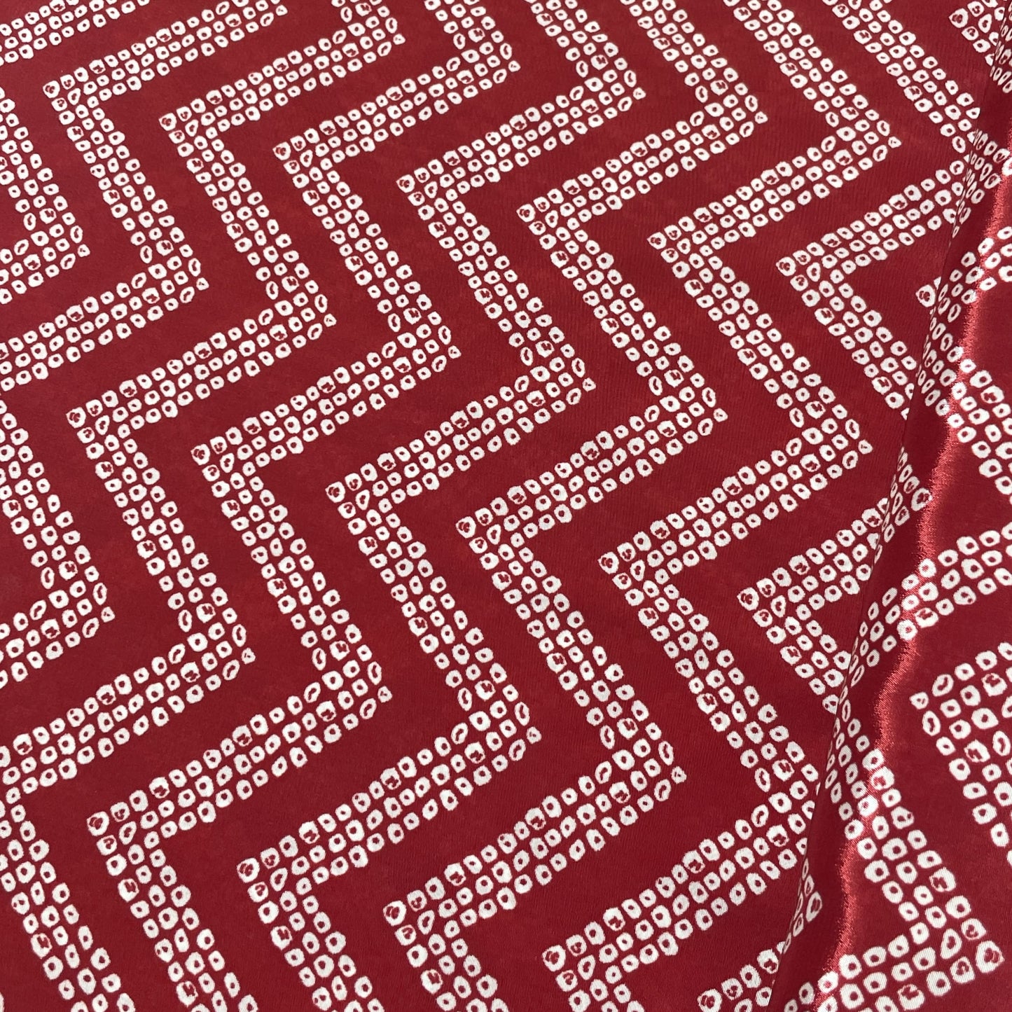 Red Bandhani Print Crepe Fabric 18163