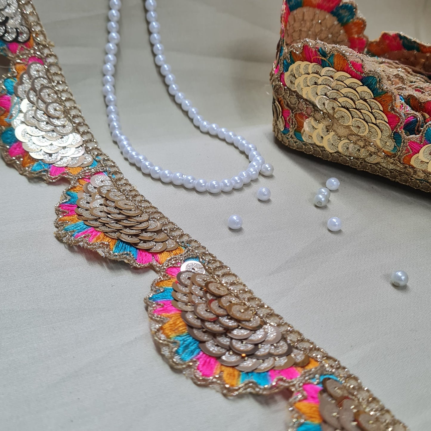 Classic Multicolor Sequins Thread Lace