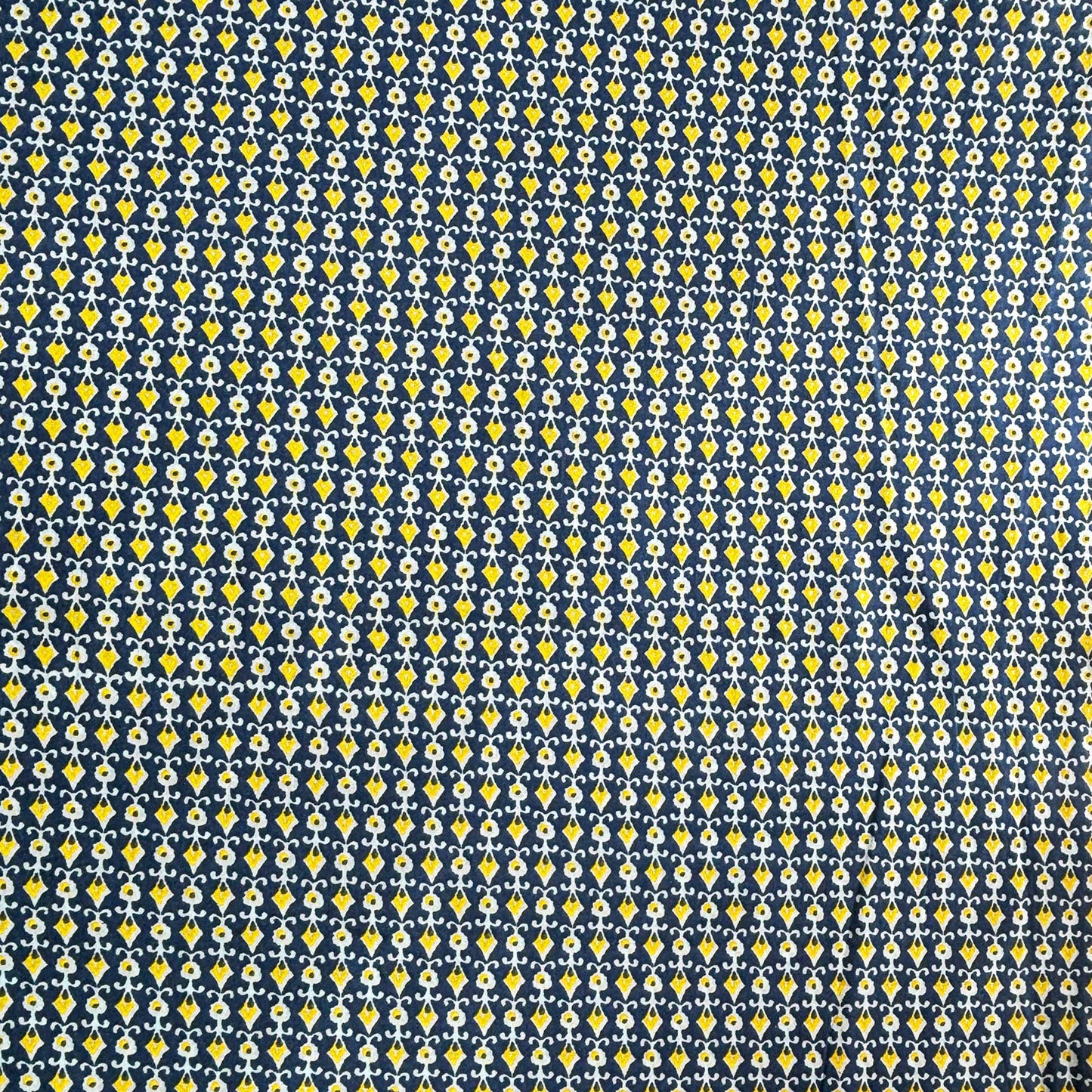 Blue Geometrical Print Cotton Fabric PB-23778