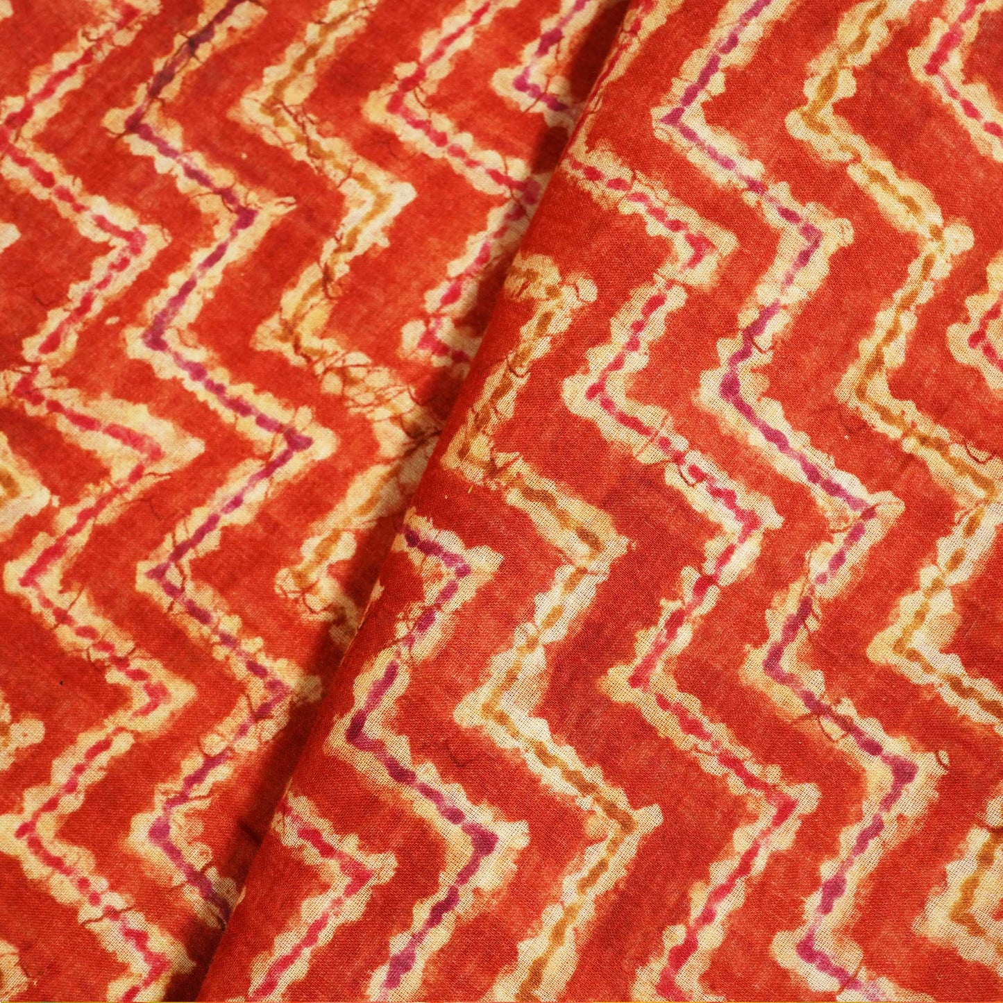 Red Chevron Print Cotton Mulmul Fabric GT-25421