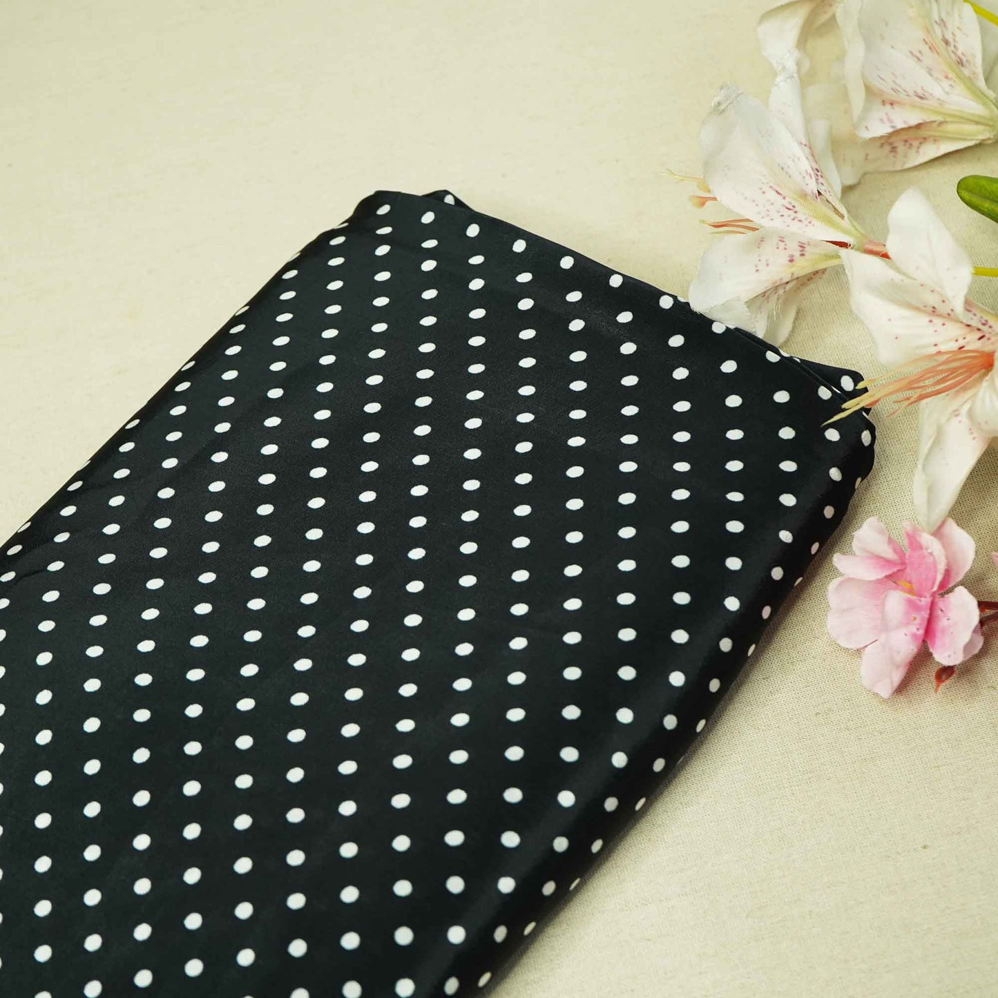 Black Dot Print Creap Fabric Print Creap MTF-26834