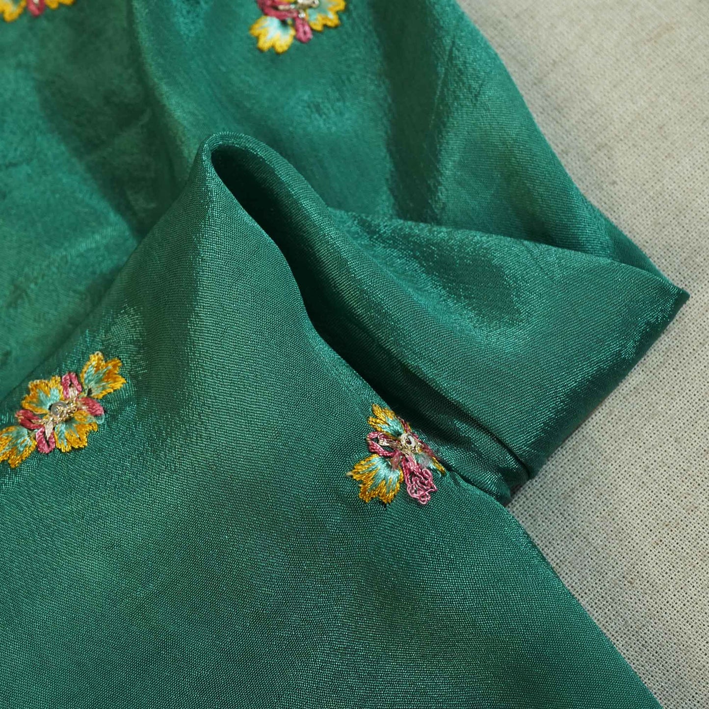 Light Green Thread Embroidery Chinon Fabric RA-26954