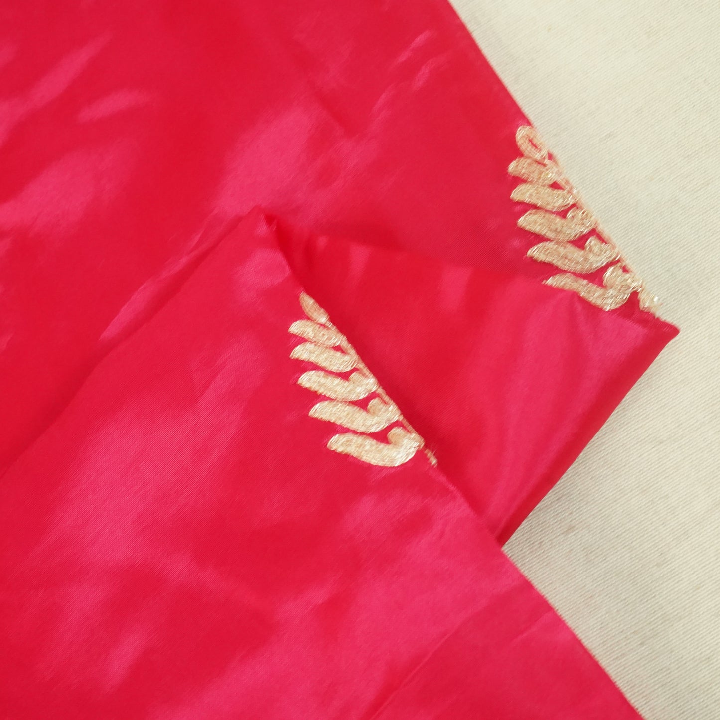 Meganta Zari Embroidery Silk Organza -WI-26988