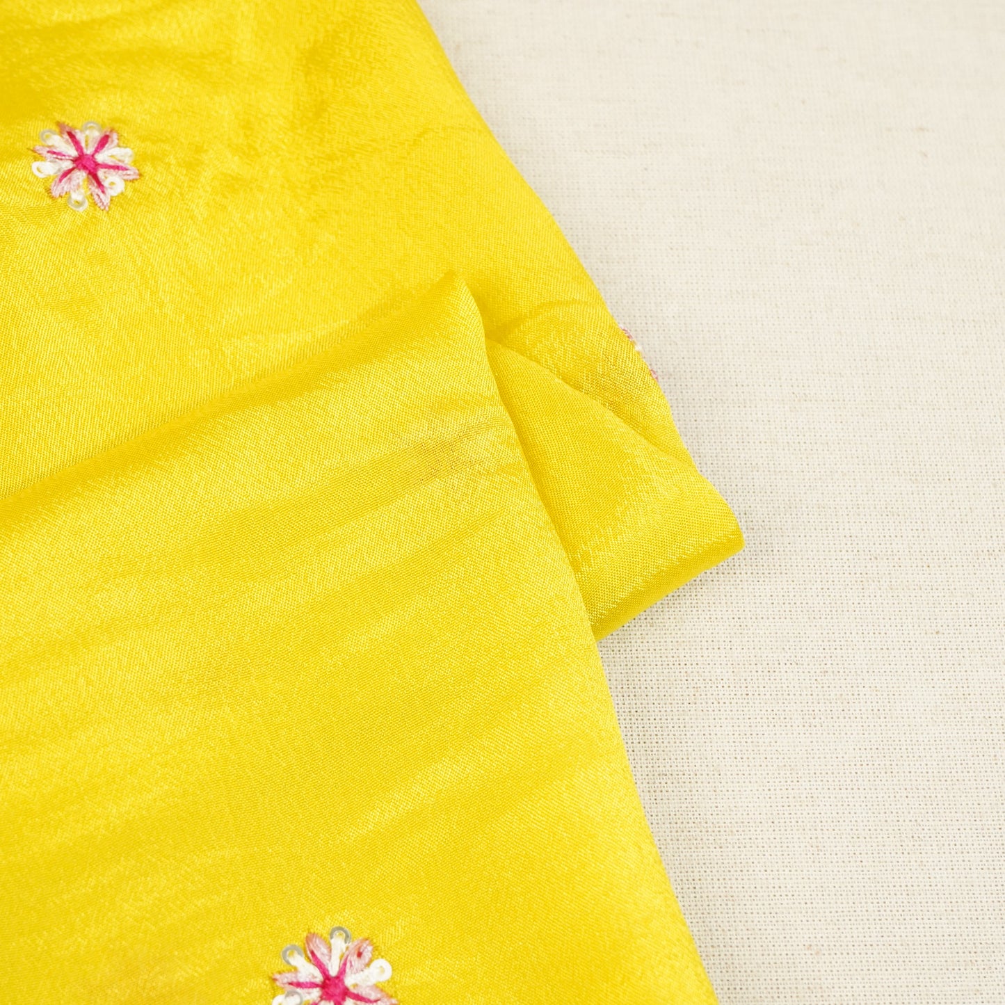 Yellow Thread Embroidery Chinnon-RA-27211