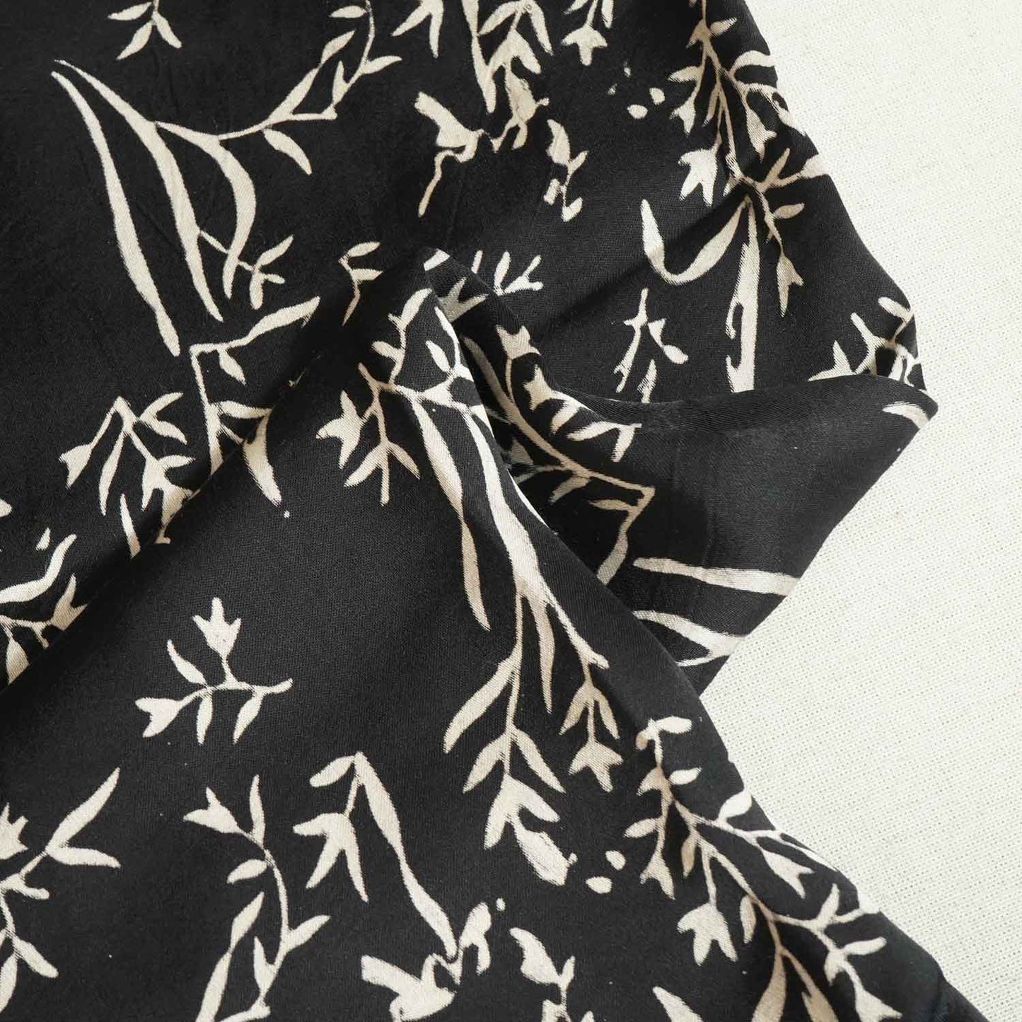 Black Floral Modal Silk Fabric ASK-27269