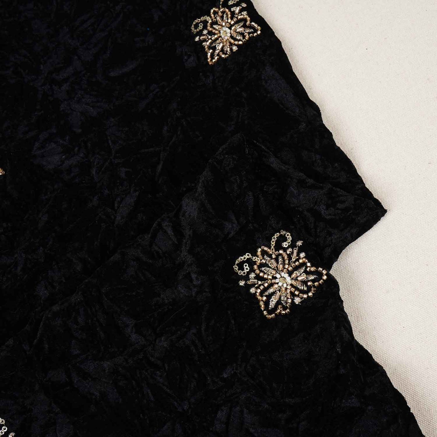 Black Floral Cutdana Crushed Velvet 9000 SC-27993