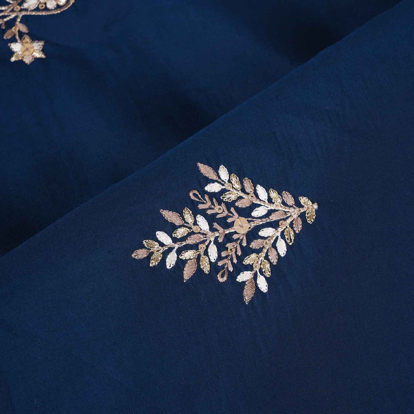 Blue Parsi thread Embroidery Russian Silk Fabric DRAJ-28033