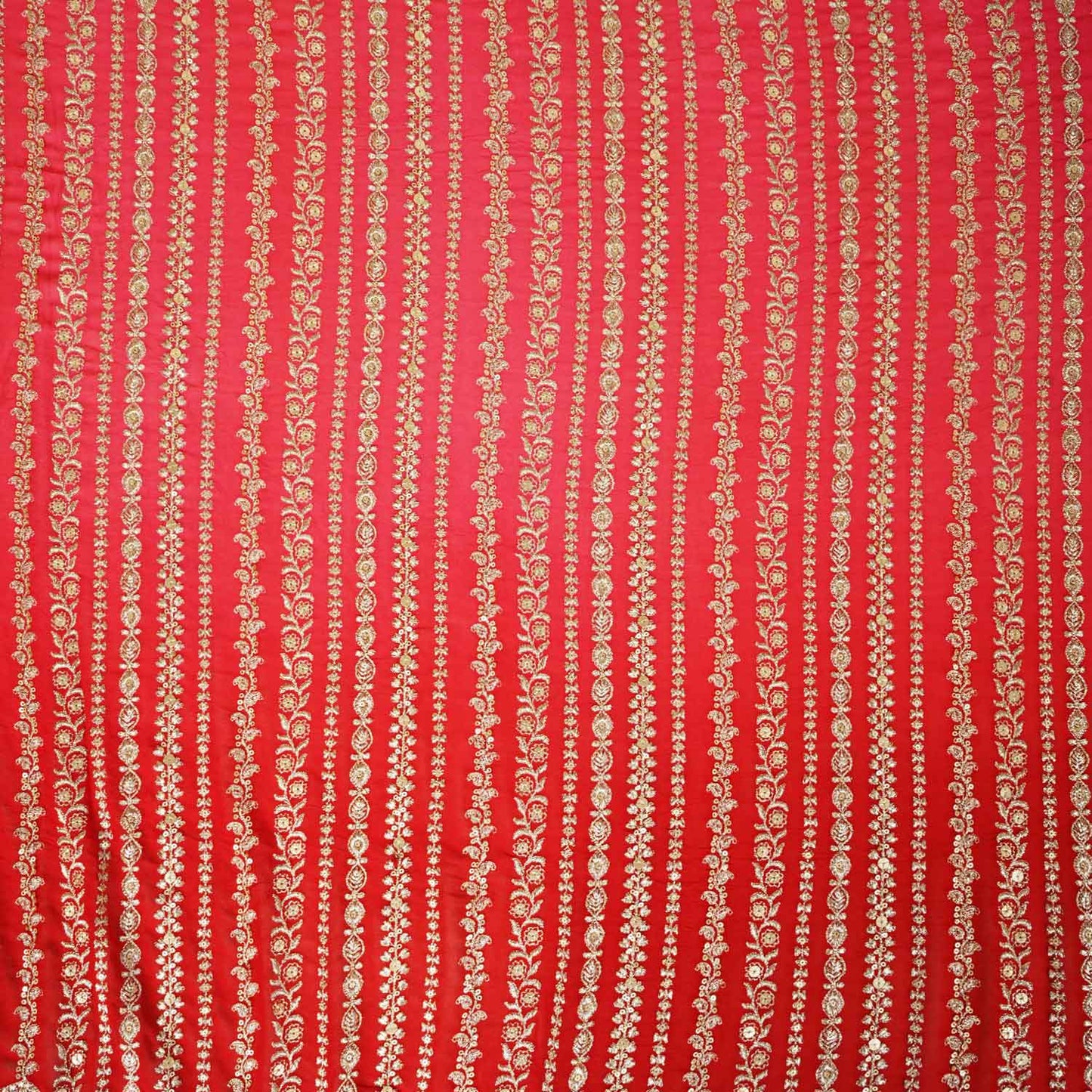 Red Shaded Sabyasachi Zari Embroidery Georgette Fabric DRAJ-28083