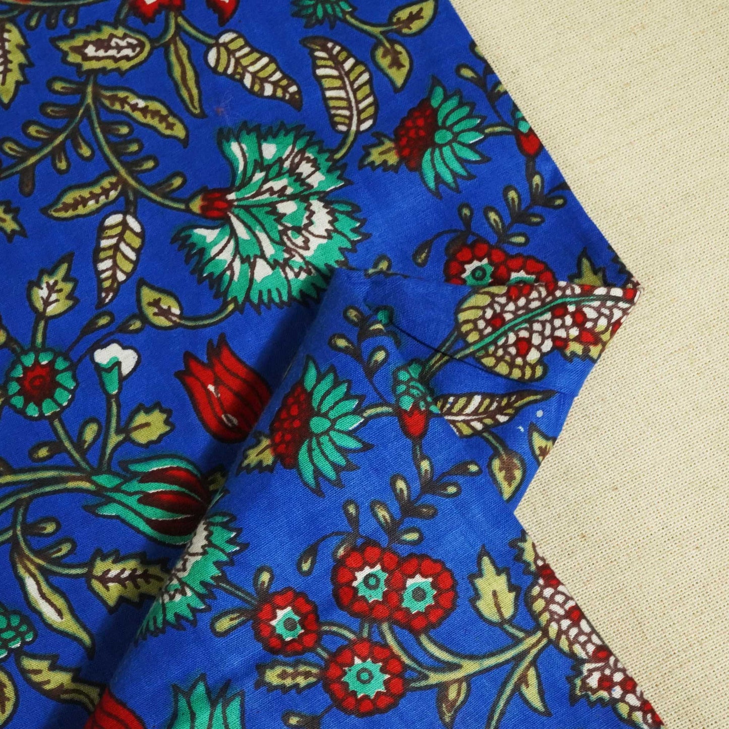 Blue & Red Floral Print Cotton TU-8587