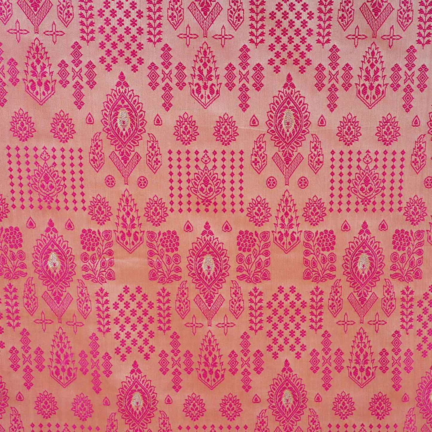 Cream & Pink Traditional Weave Brocade Fabric NH-28888