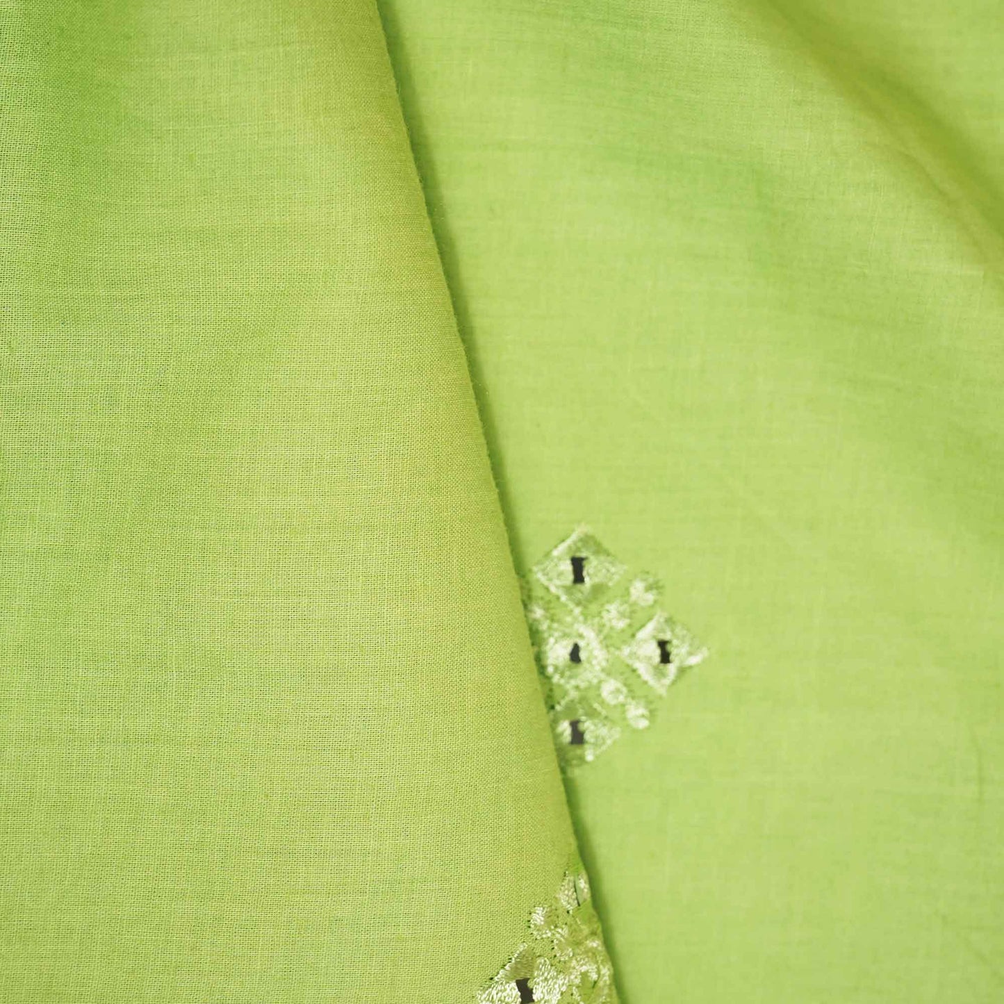 Green Floral Sequence Thread Embroidery Cotton WI-9097