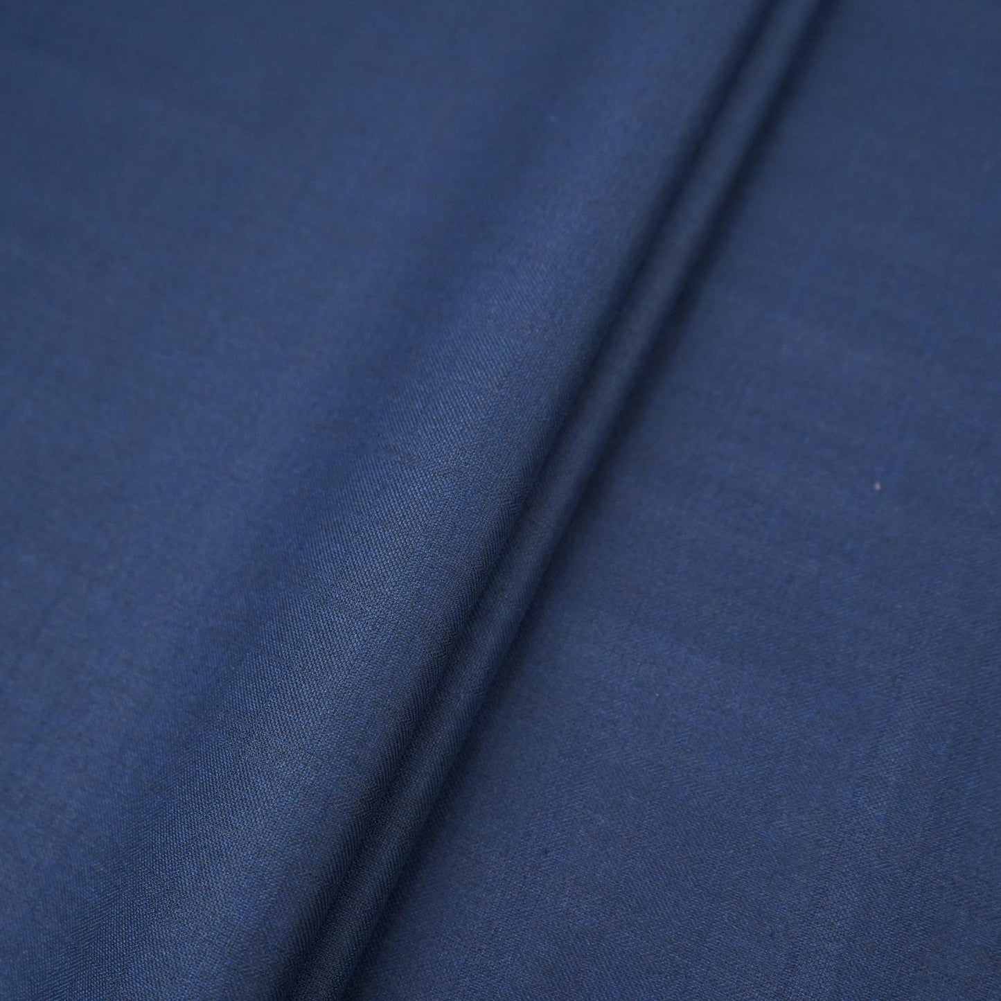 Navy Blue Check Weave Suiting Fabric ASMI-31308