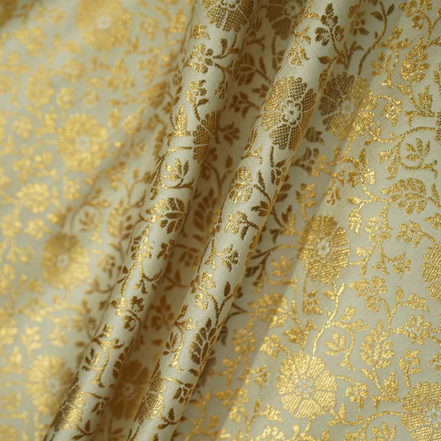 Beige Banarasi Brocade Fabric 22504