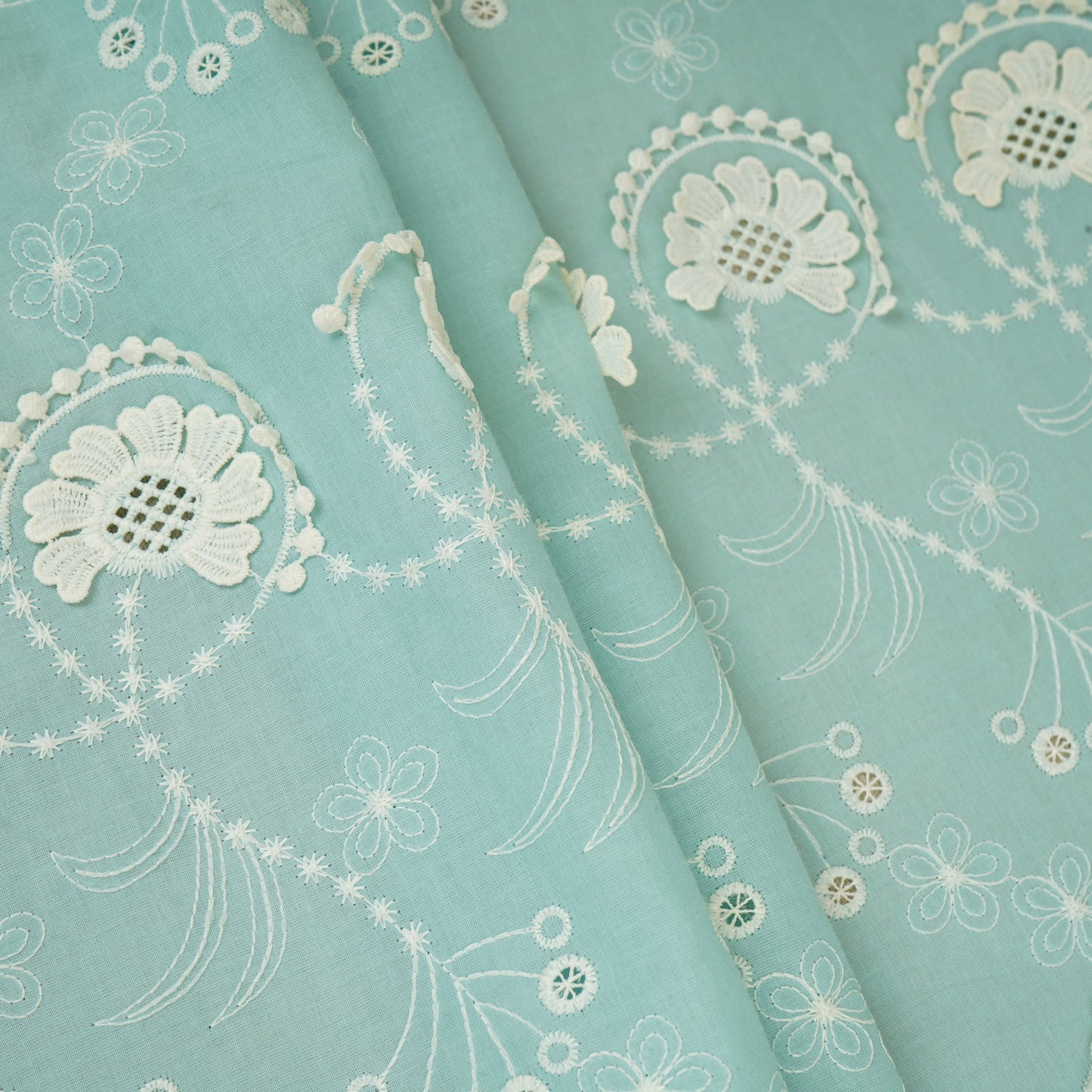 Light Blue Floral 3D Schiffli Embroidery Cotton Schiffli Fabric AF-30091