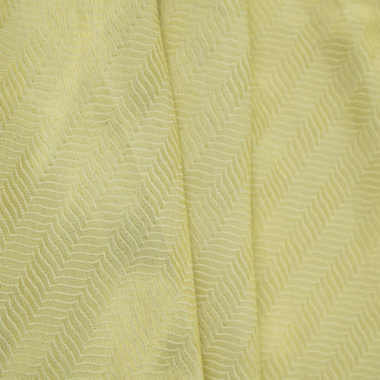 Golden Abstract weave Tenchui Silk Fabric MTI-31648