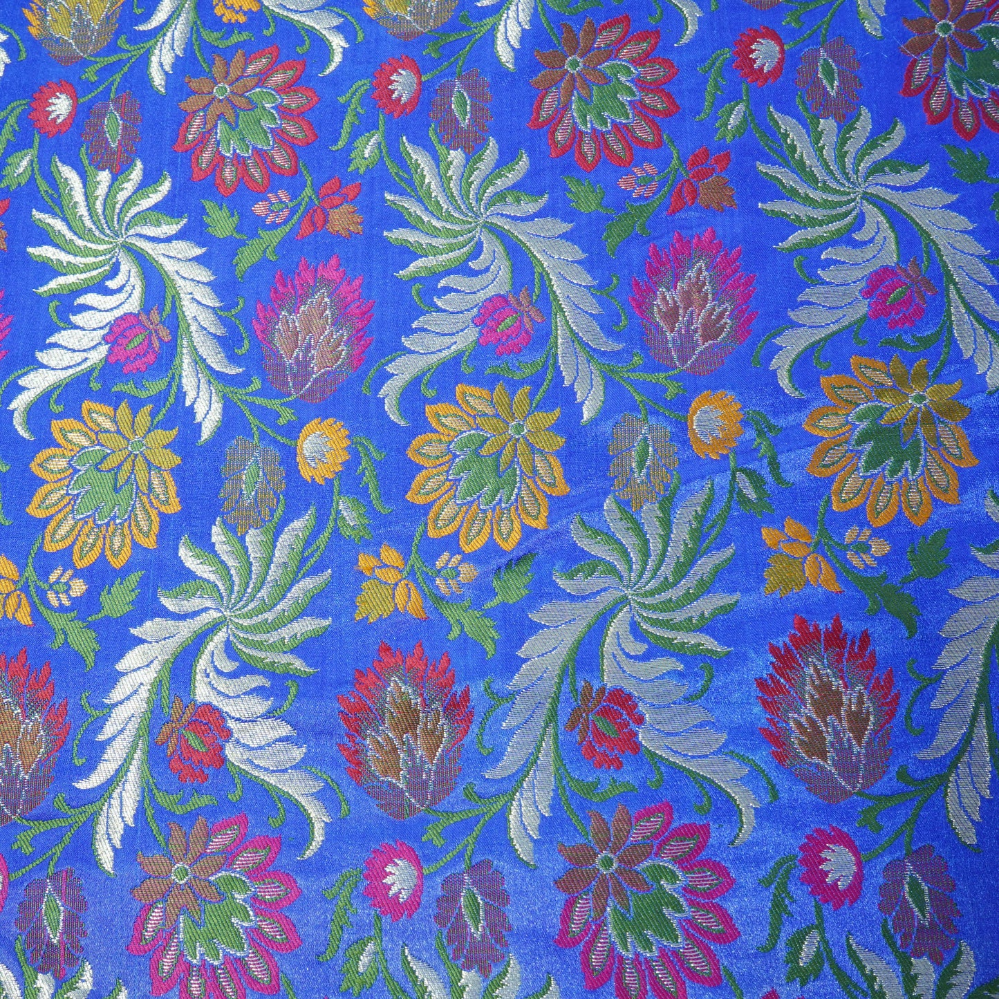 Royal Blue Floral Zari Khimkhwab Banarsi Silk Fabric