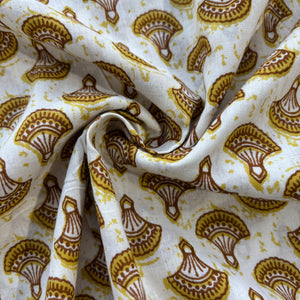 White & Yellow Goemeterical Print Cotton Fabric 8915