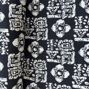 Black White Abstract Print Cotton Fabric 16126