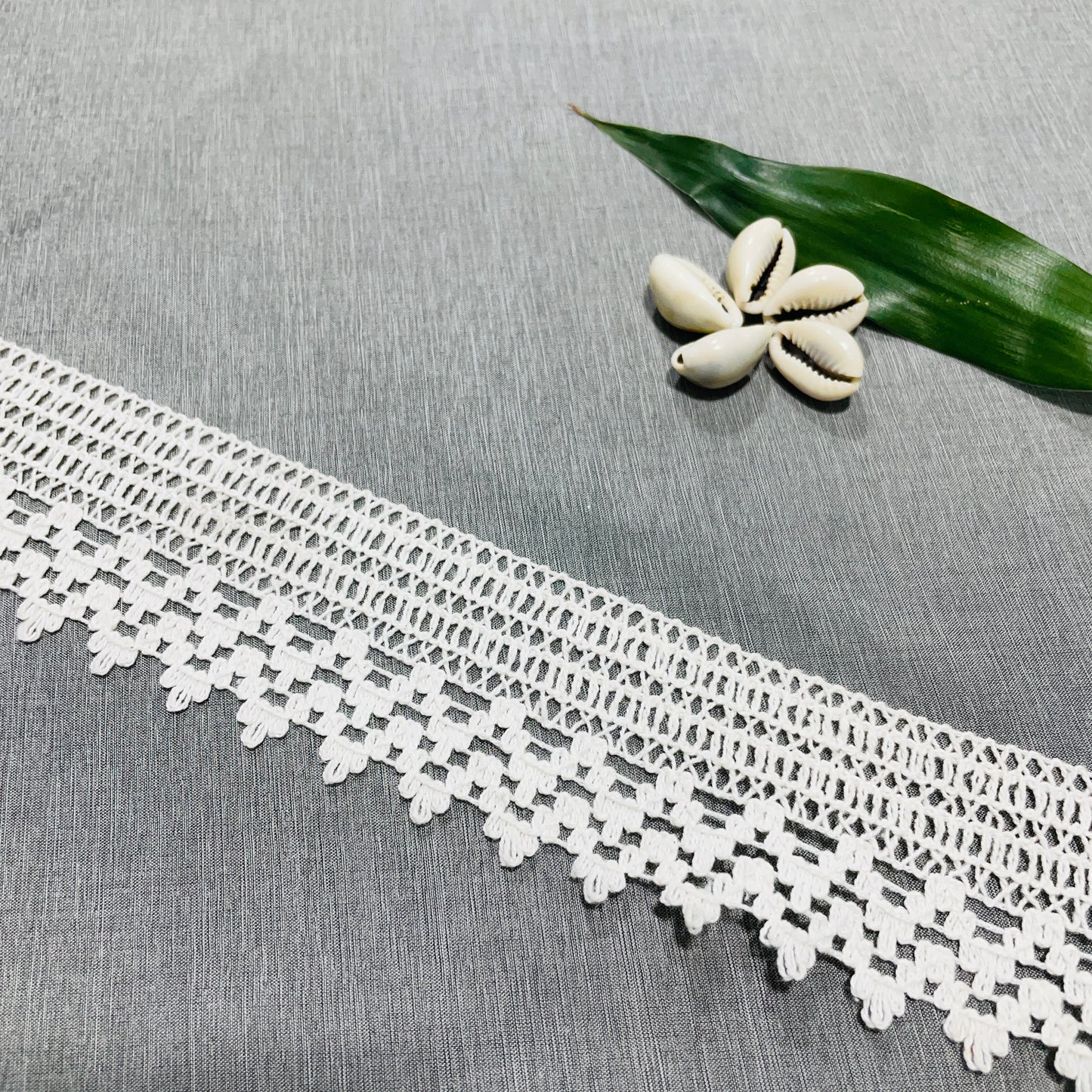 Off White Cotton Lace - TradeUNO