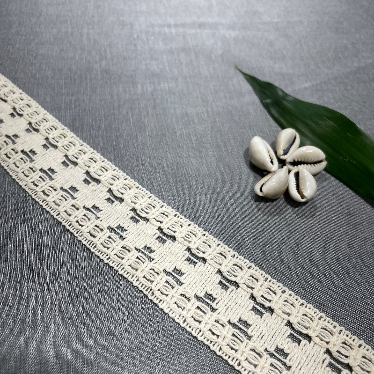 Off Cream Dyeable Cotton Lace PC-9202 - TradeUNO
