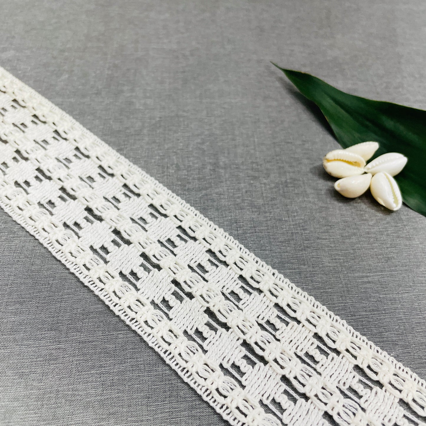 Off White Cotton Lace - TradeUNO