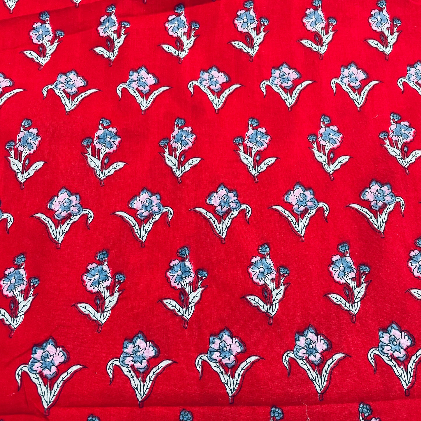 Red & Pink Floral Print Cotton Fabric - TradeUNO