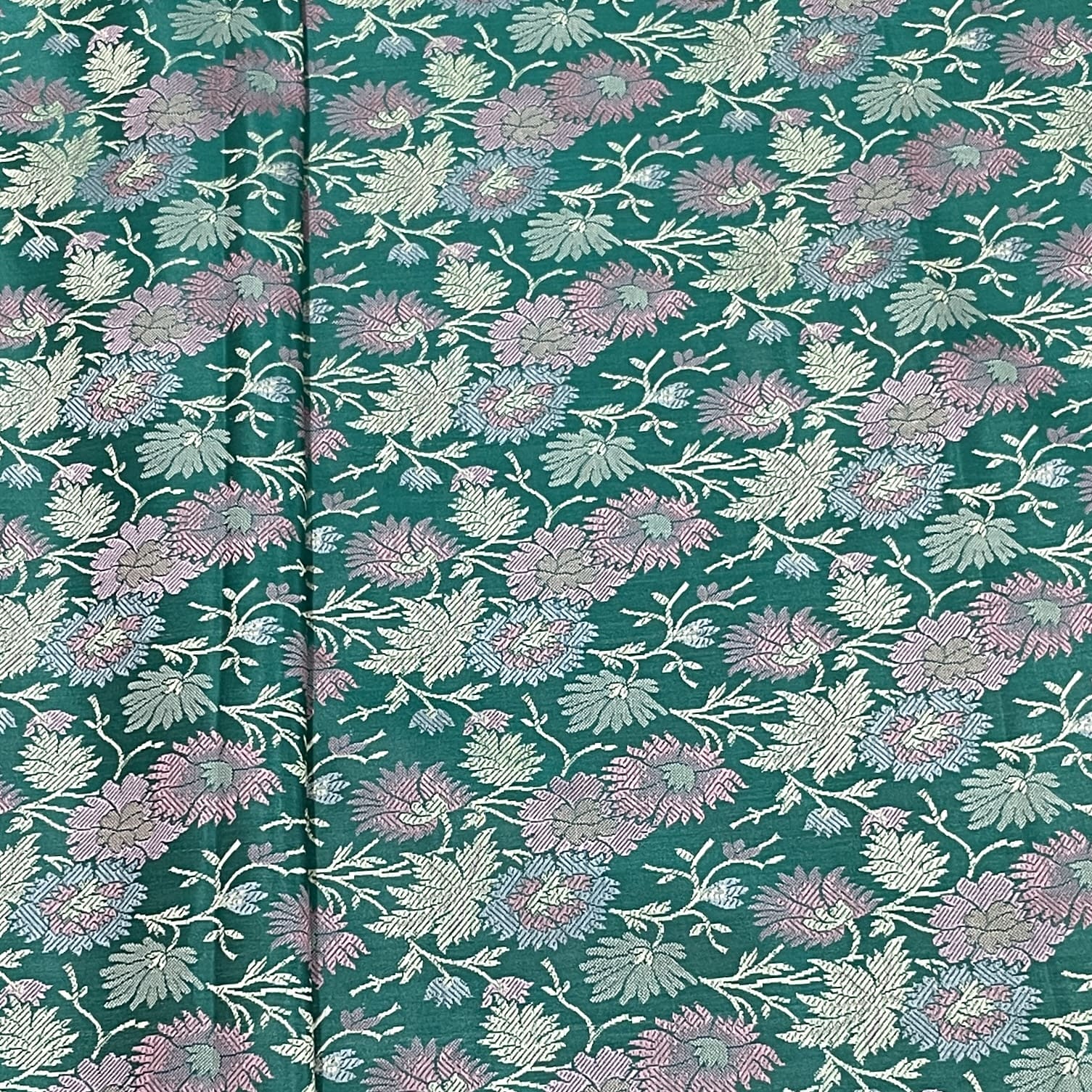 Premium Green Pink Traditional Floral Print Tanchui Jamewar Silk Fabric