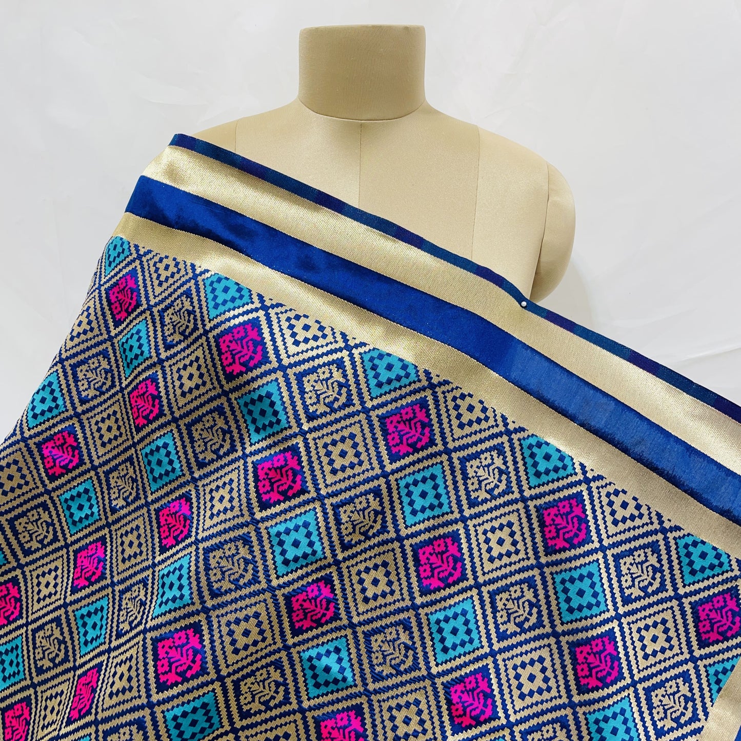 Premium Navy Blue Geometrical Print Banarsi Jacquard Dupatta