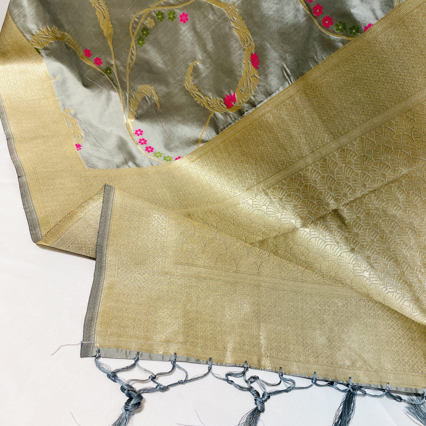 Premium Grey Floral Print Banarsi Jacquard Dupatta