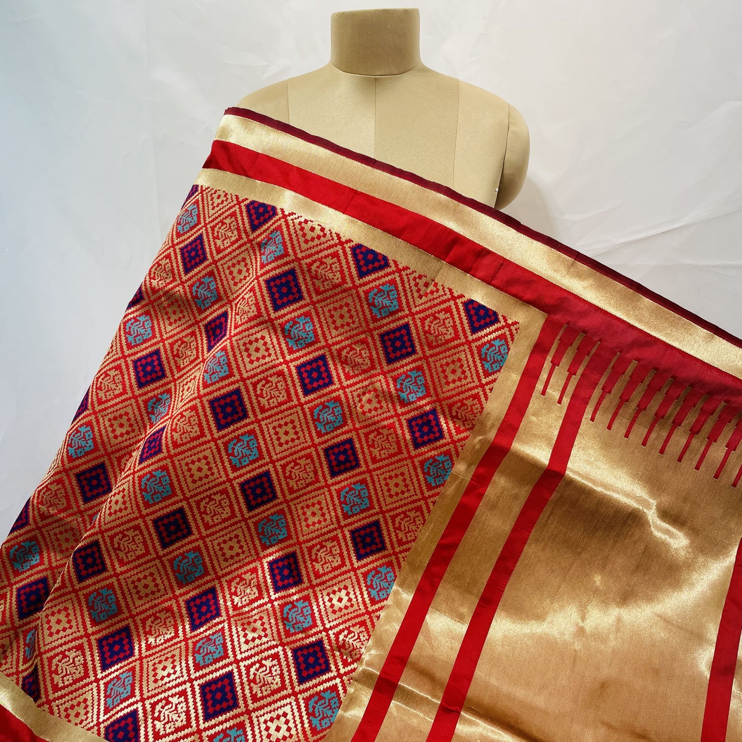 buy premium red geometrical print banarsi jacquard dupatta