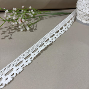 Off White Dyeable Cotton Lace 9153