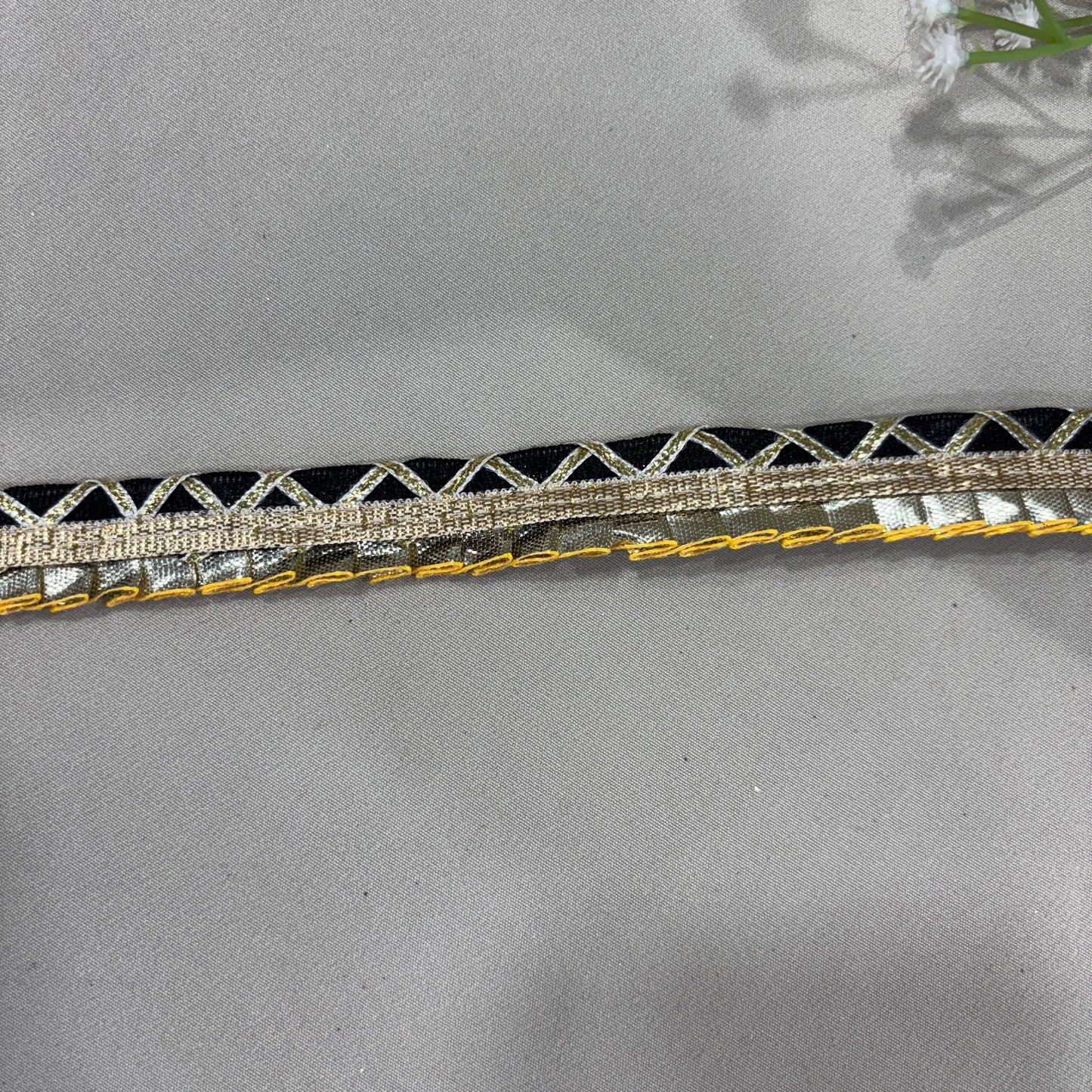 Black & Yellow Lace 21847