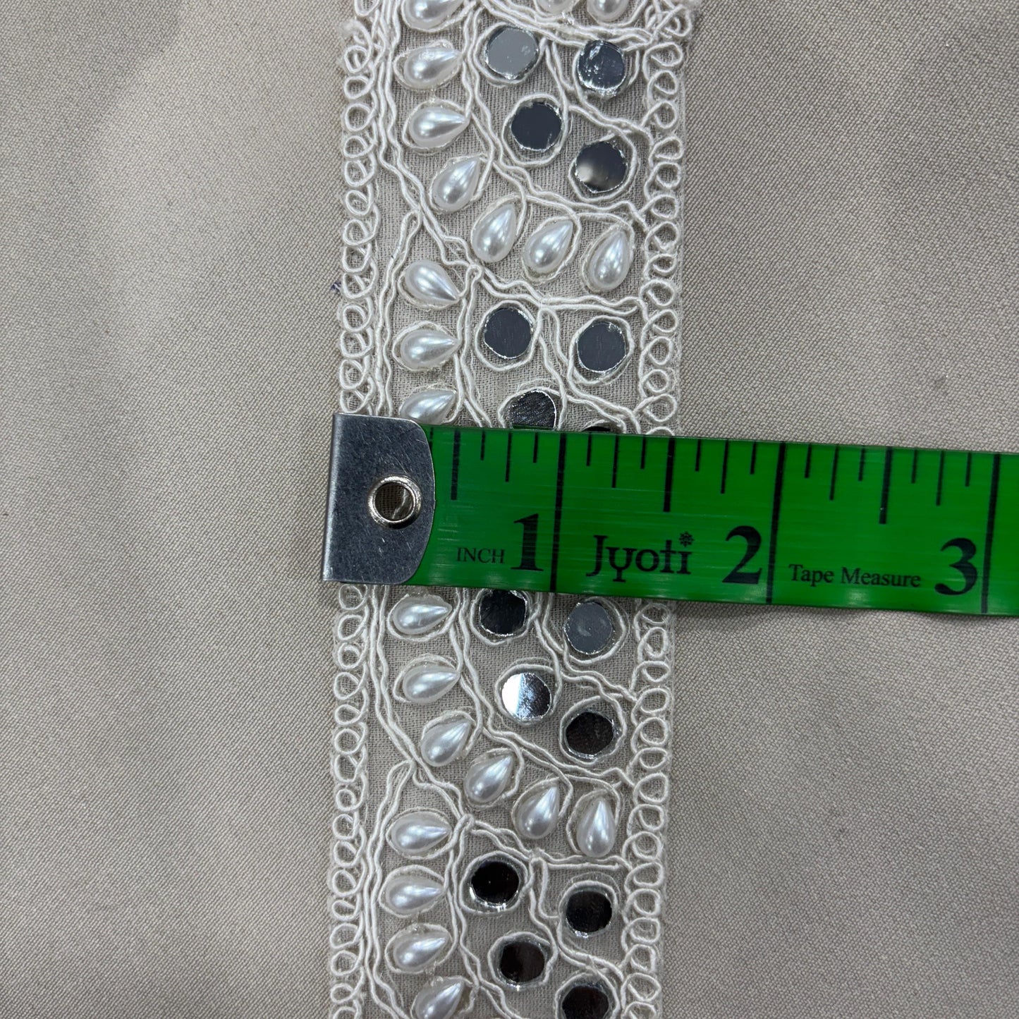 White Pearl Mirror Lace 15451