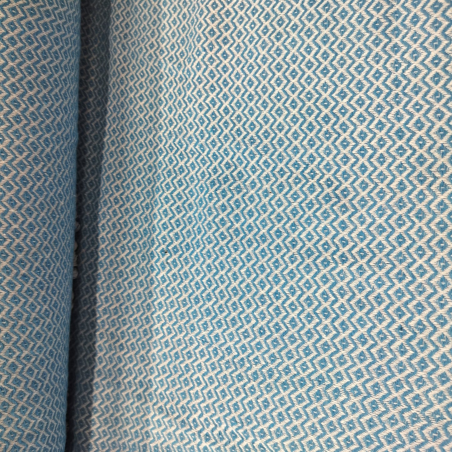 Blue Geomatrical Print Handloom Cotton Fabric 1029