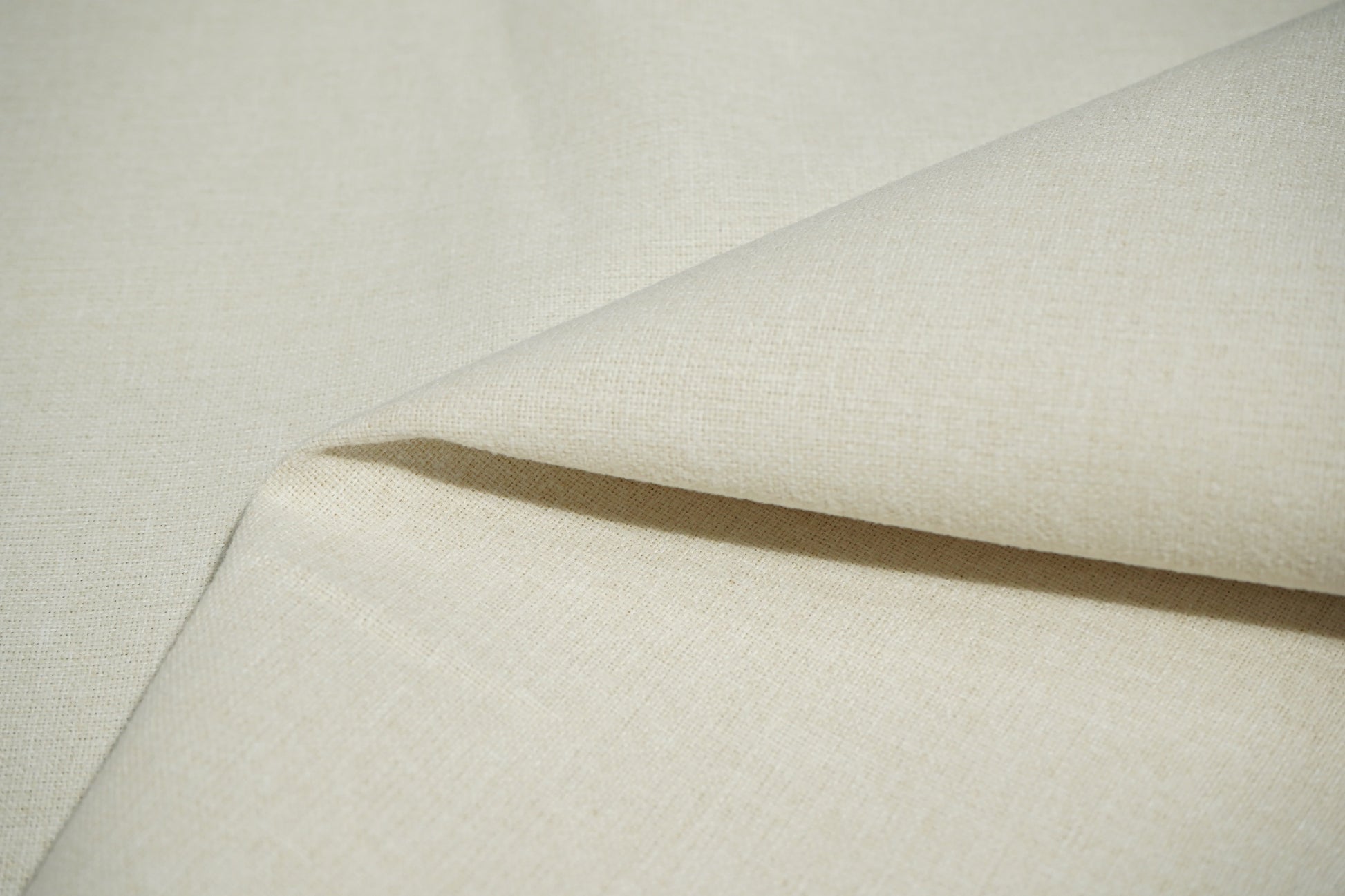 Cream Polyester XN3752