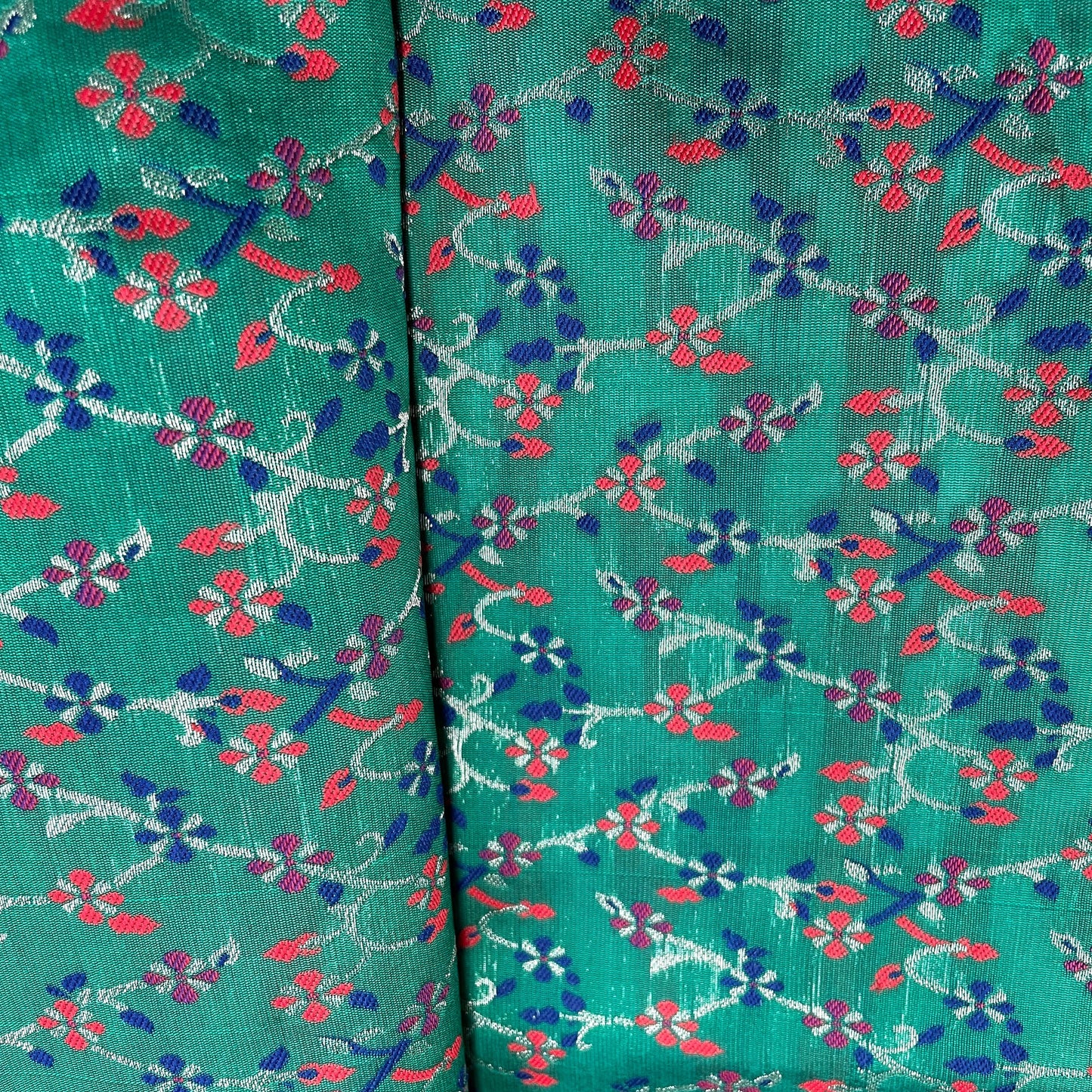 Green & Multicolor Floral Foil Brocade Fabric - TradeUNO