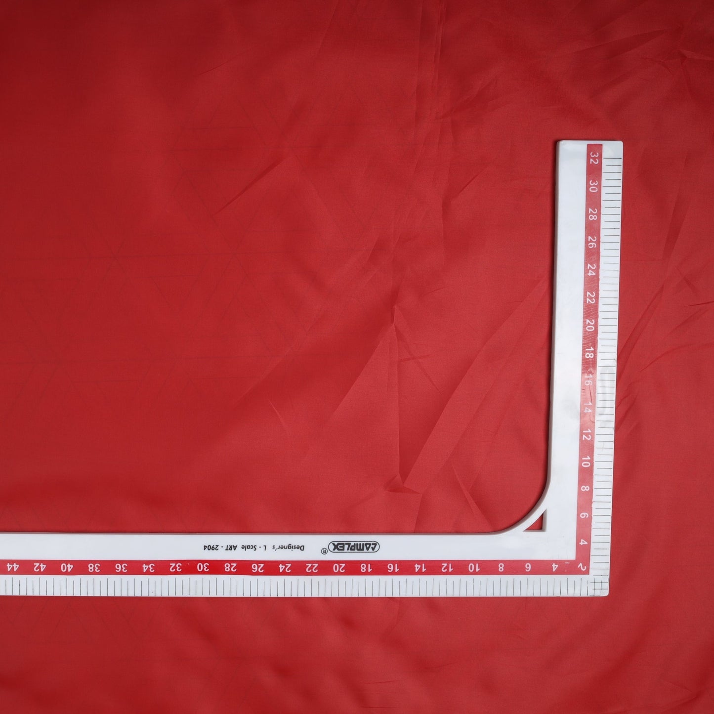 Red Solid Taffeta Fabric Trade UNO