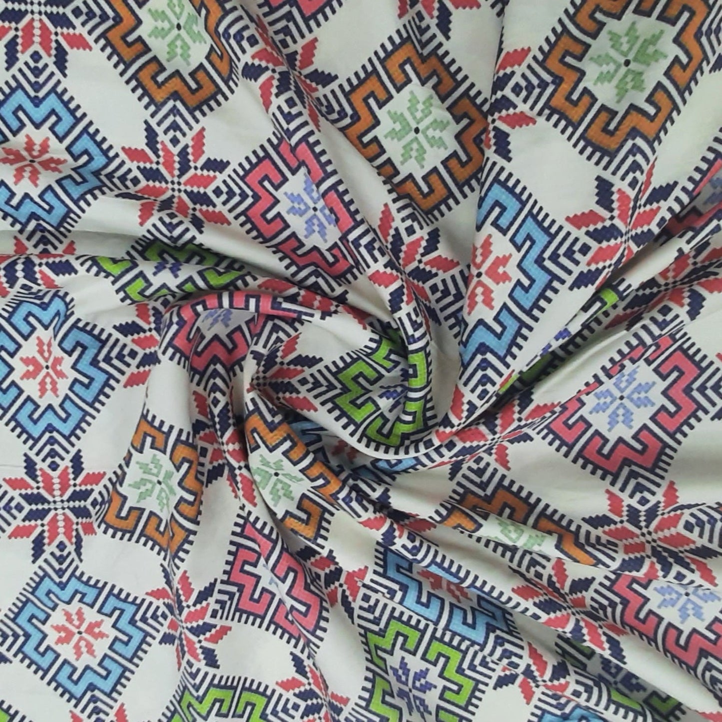 Cream Traditional & Greomectrial Print Viscose Fabric Trade UNO