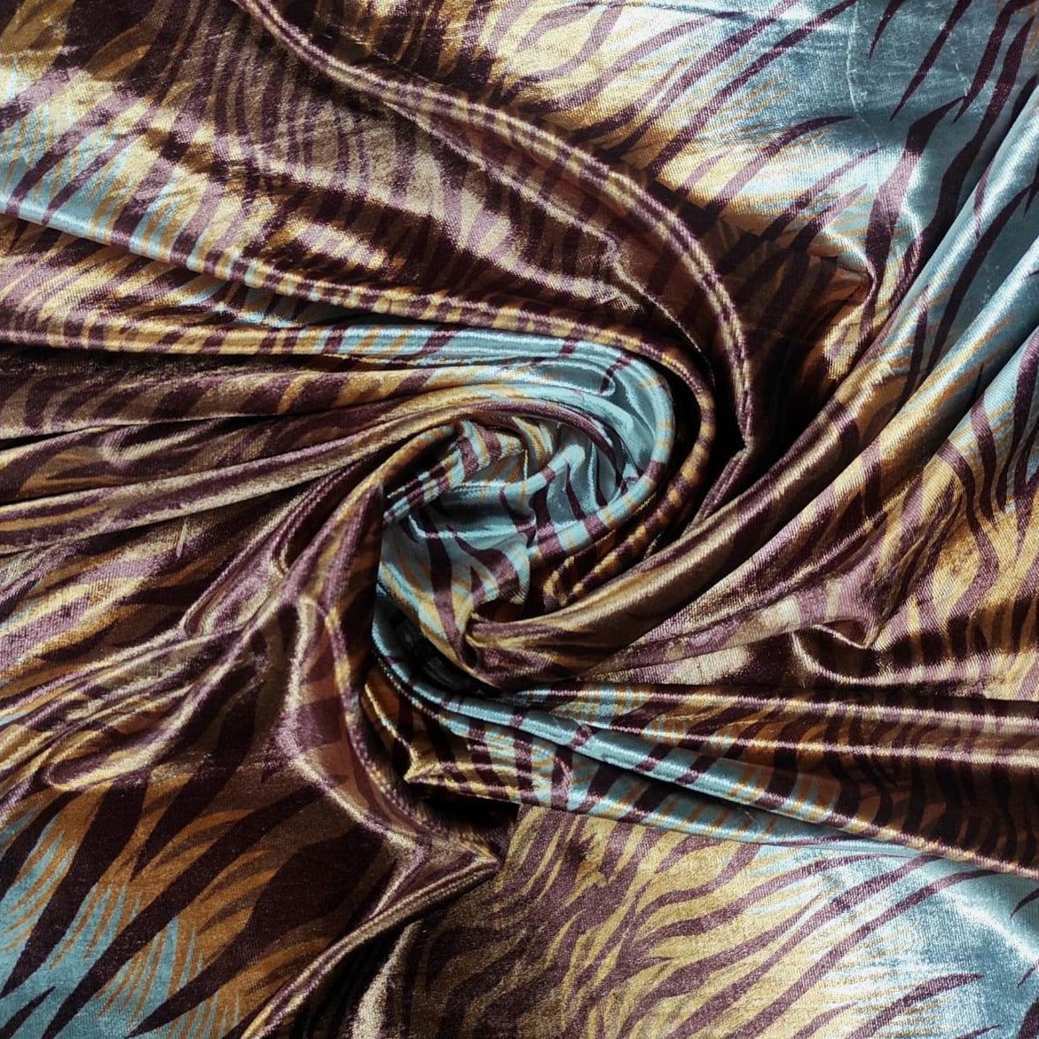 Brown & Cream Animal Print Velvet Fabric Trade UNO