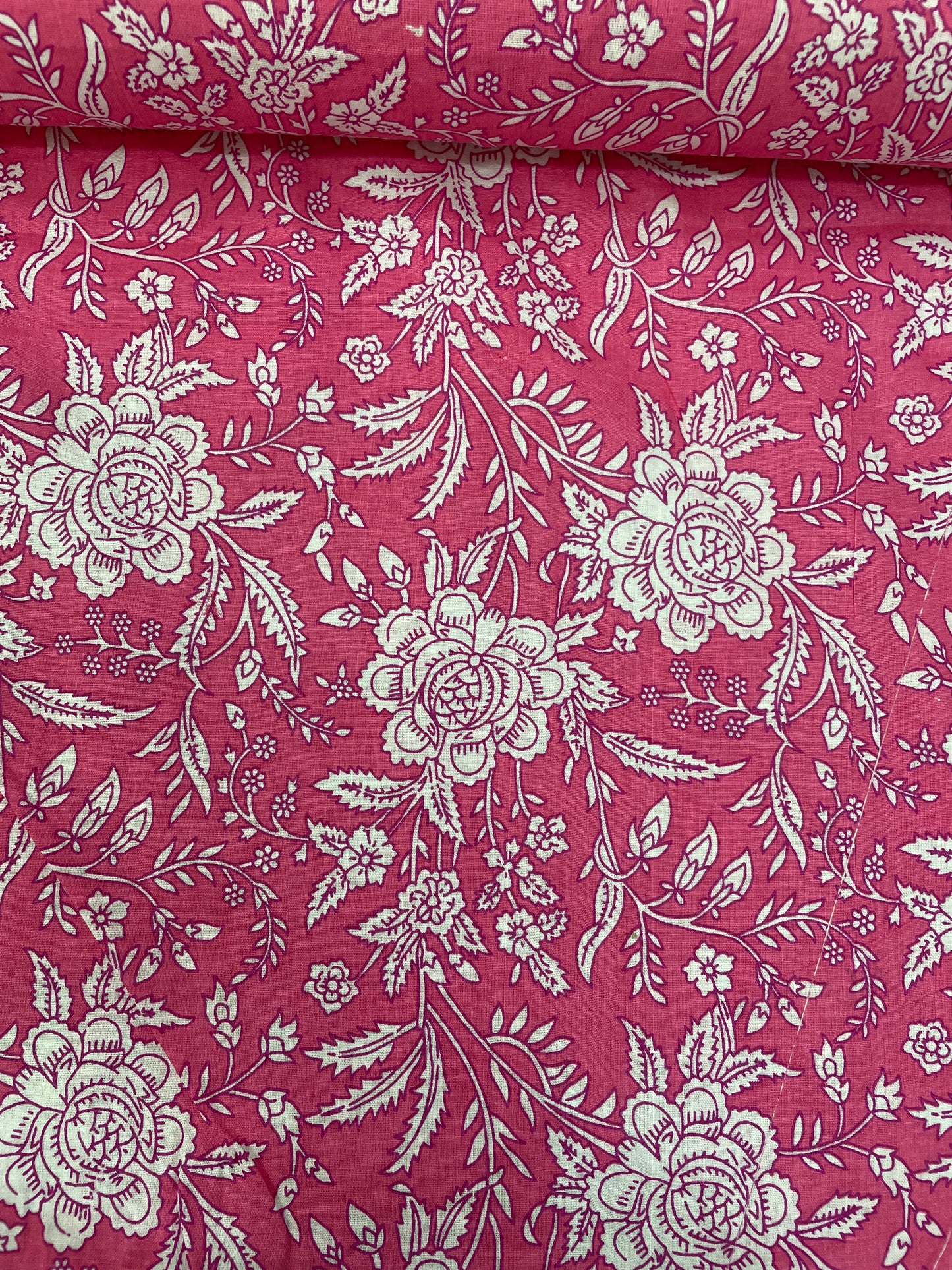Pink & White Floral Print Poplin Cotton Fabric - TradeUNO